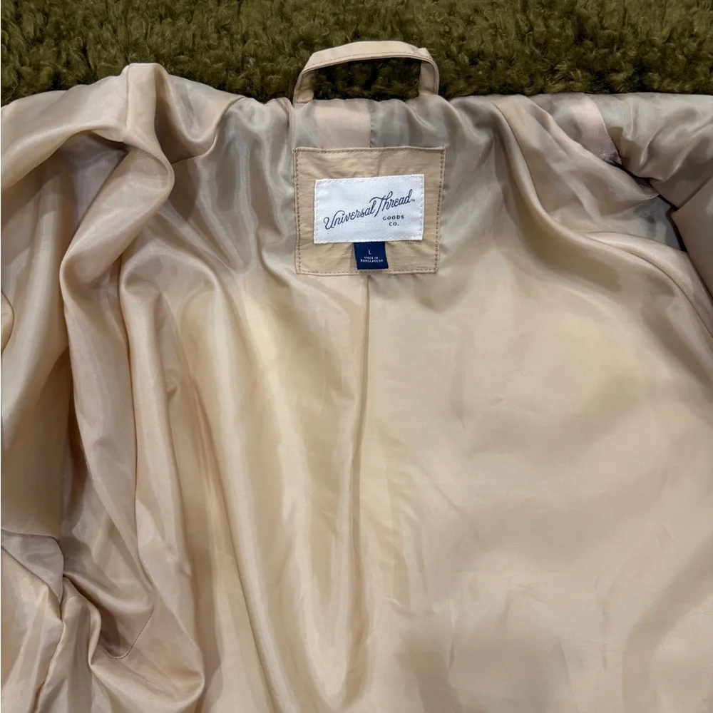 Universal Thread Olive and Beige Jacket - Picture 6 of 6